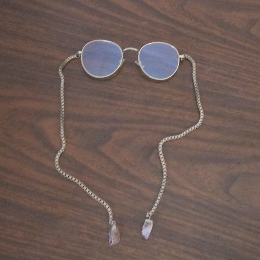 MyWillows Blue light blocking silver chain glasses with amethyst pendants